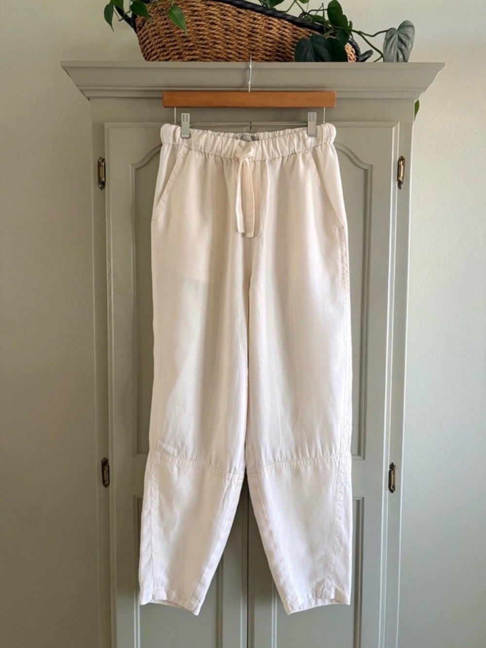EVERLANE l Pull-On Barrel Linen Pant| Bone |Size Small